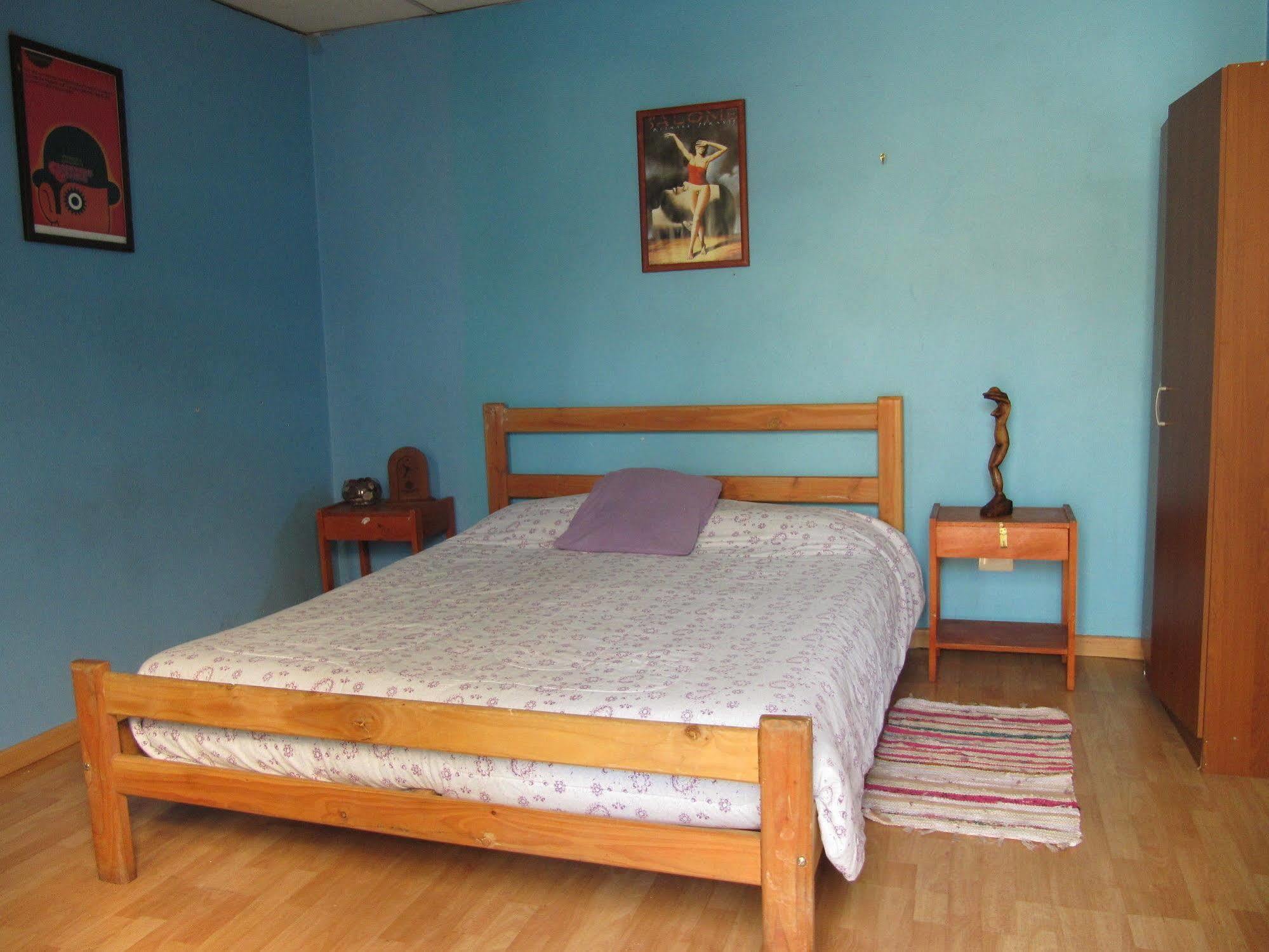 Atacama Hostel Backpackers 산티아고 외부 사진