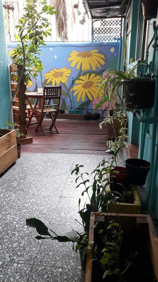 Atacama Hostel Backpackers 산티아고 외부 사진